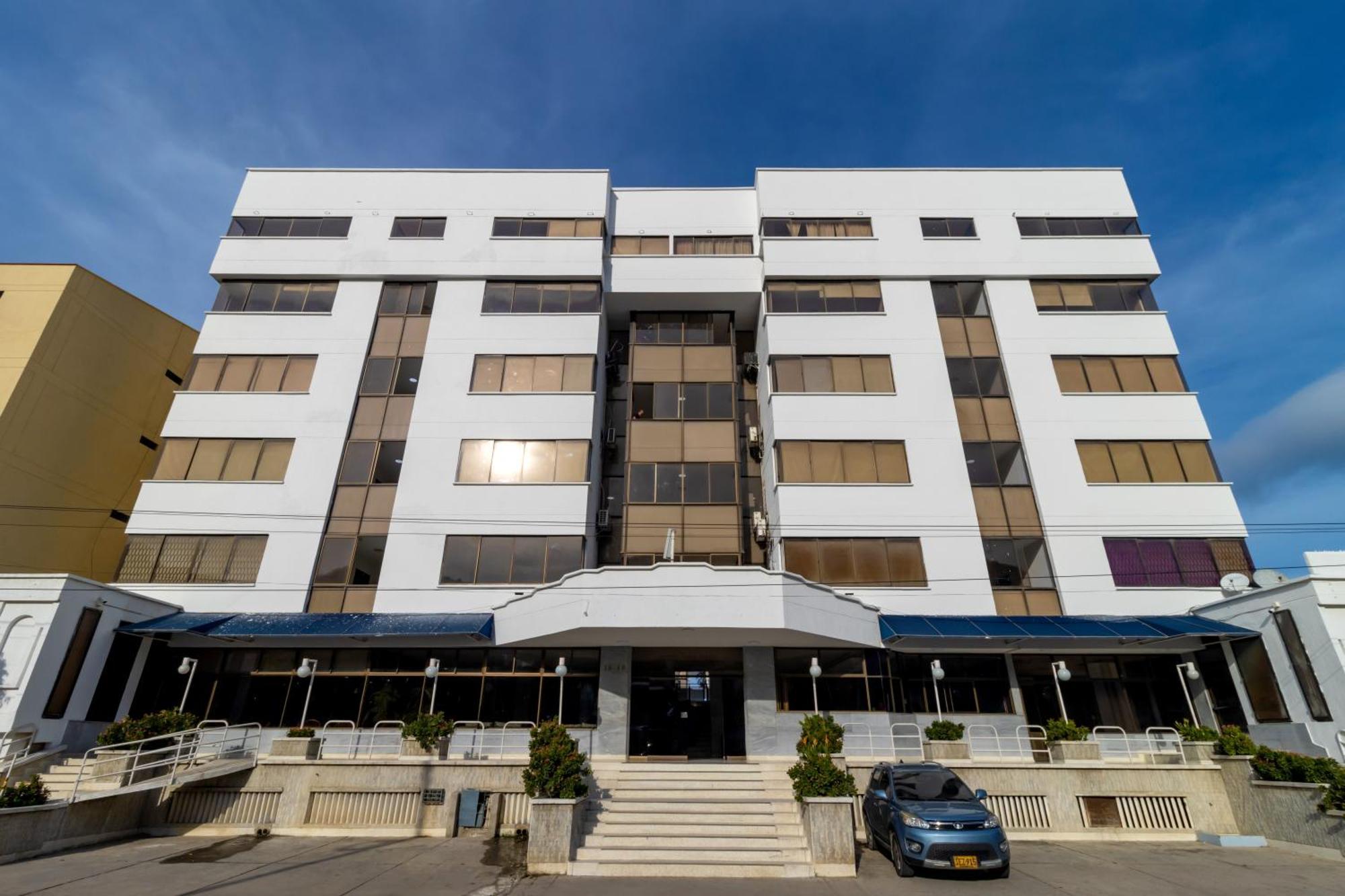 Hotel Axis Inn By Geh Suites — Photos 3